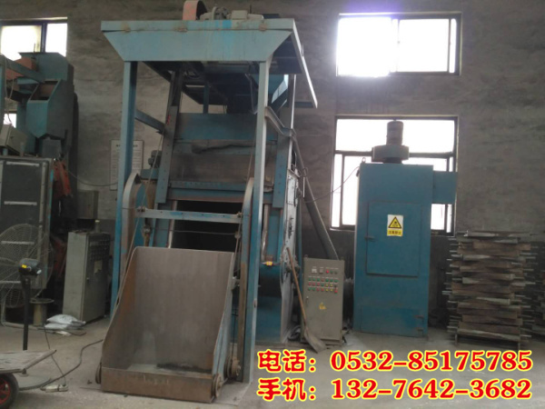 河南鑄造廠老客戶買的履帶自動(dòng)上料拋丸機(jī)